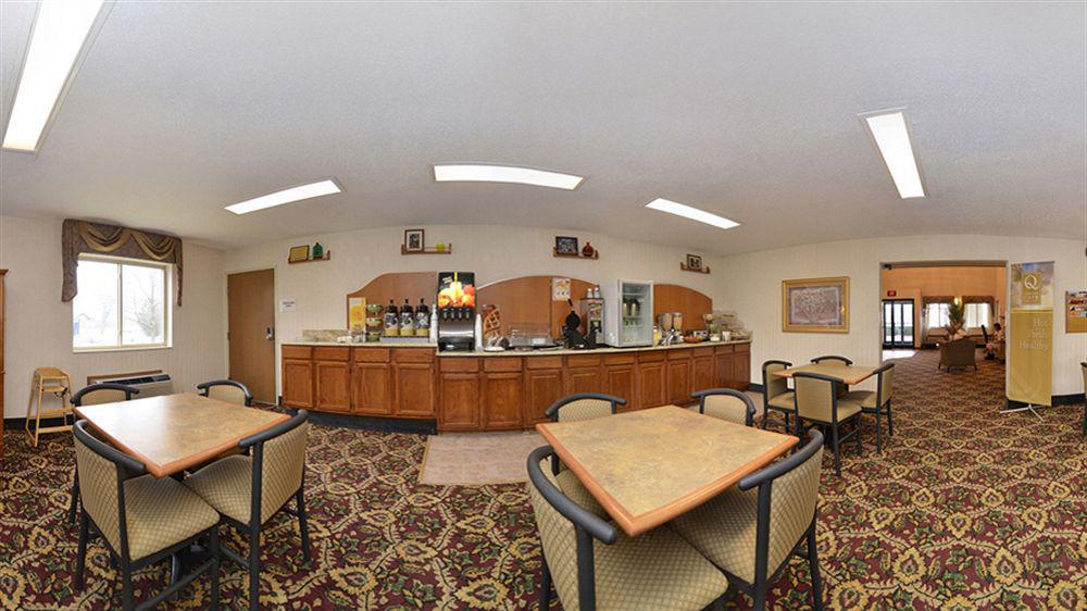 Quality Inn & Suites Woodstock Near Lake Geneva المظهر الخارجي الصورة